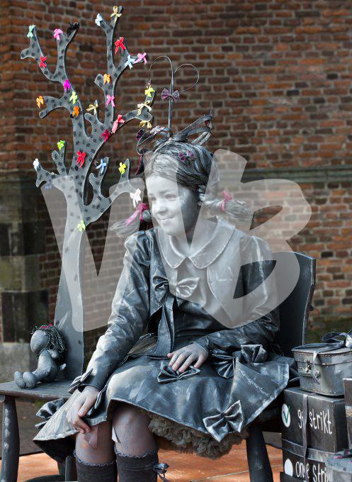 Living Statues vvbvanbree4594
